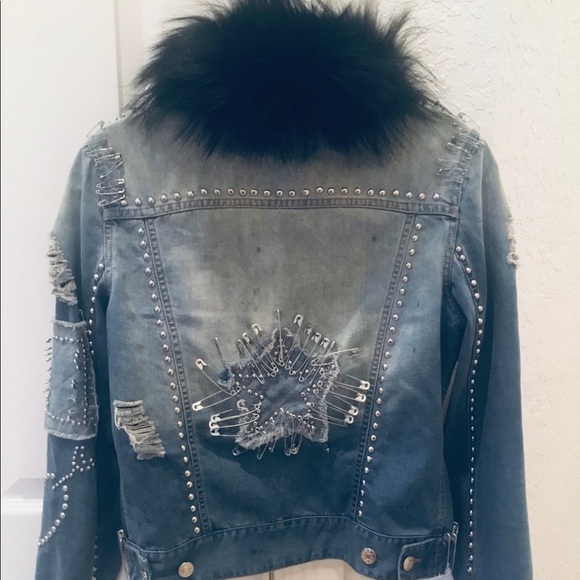 jean jacket with fox fur